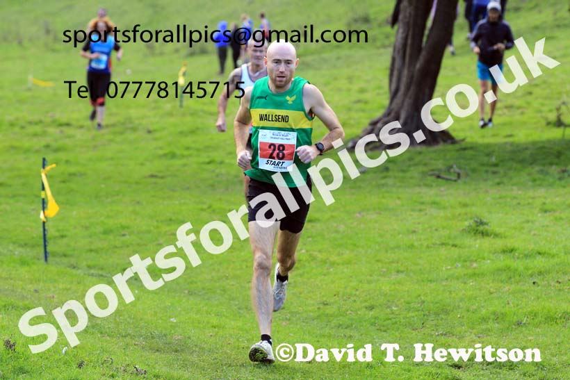 Mens Masters and Mens Under-20s, 2022 NECAA Cross Country Relays, Thornley Hall Farm, Peterlee, County Durham, October 15th. Photo: David T. Hewitson/Sports for All Pics